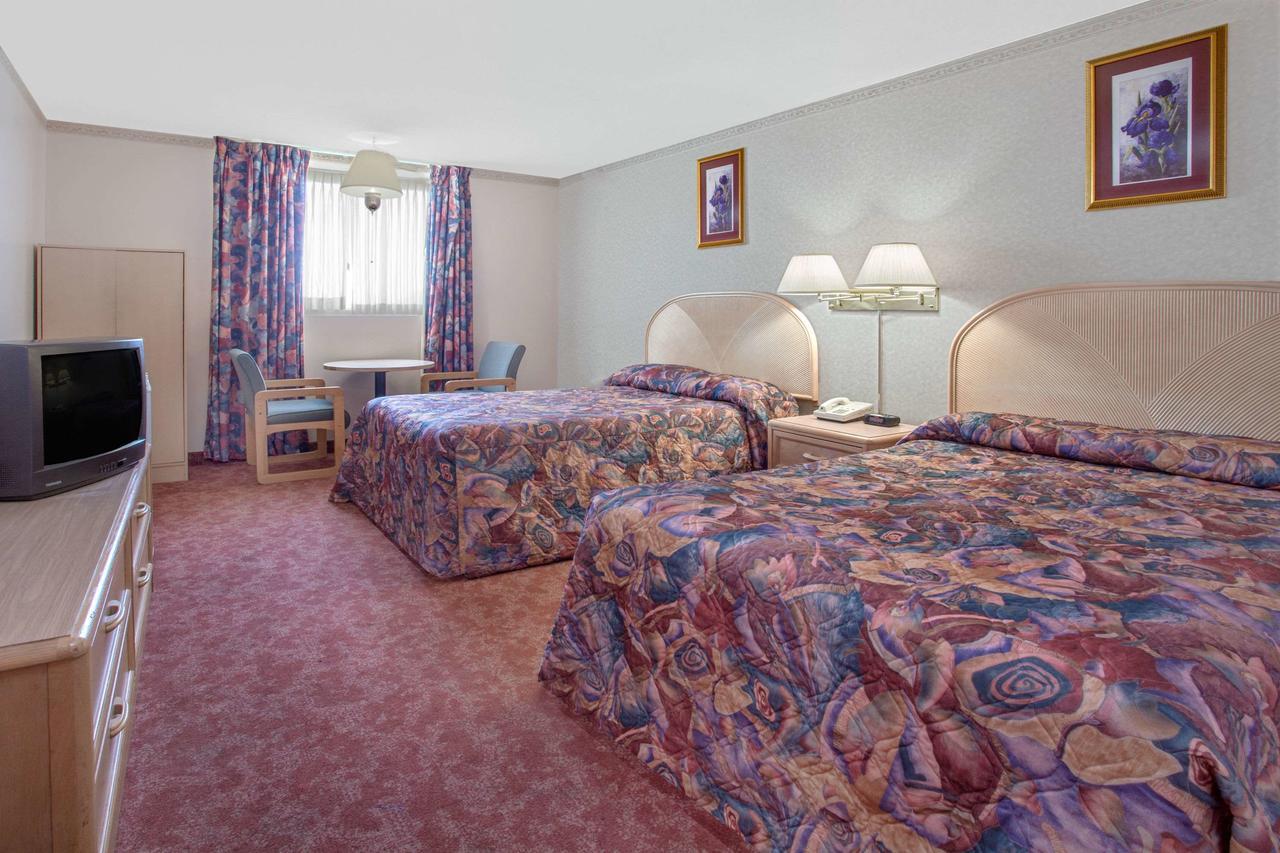 Empire Inn Брандон Экстерьер фото