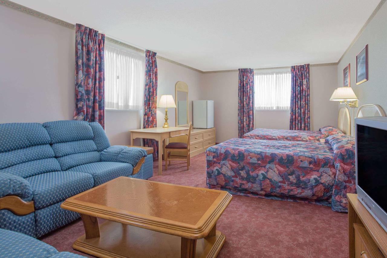 Empire Inn Брандон Экстерьер фото