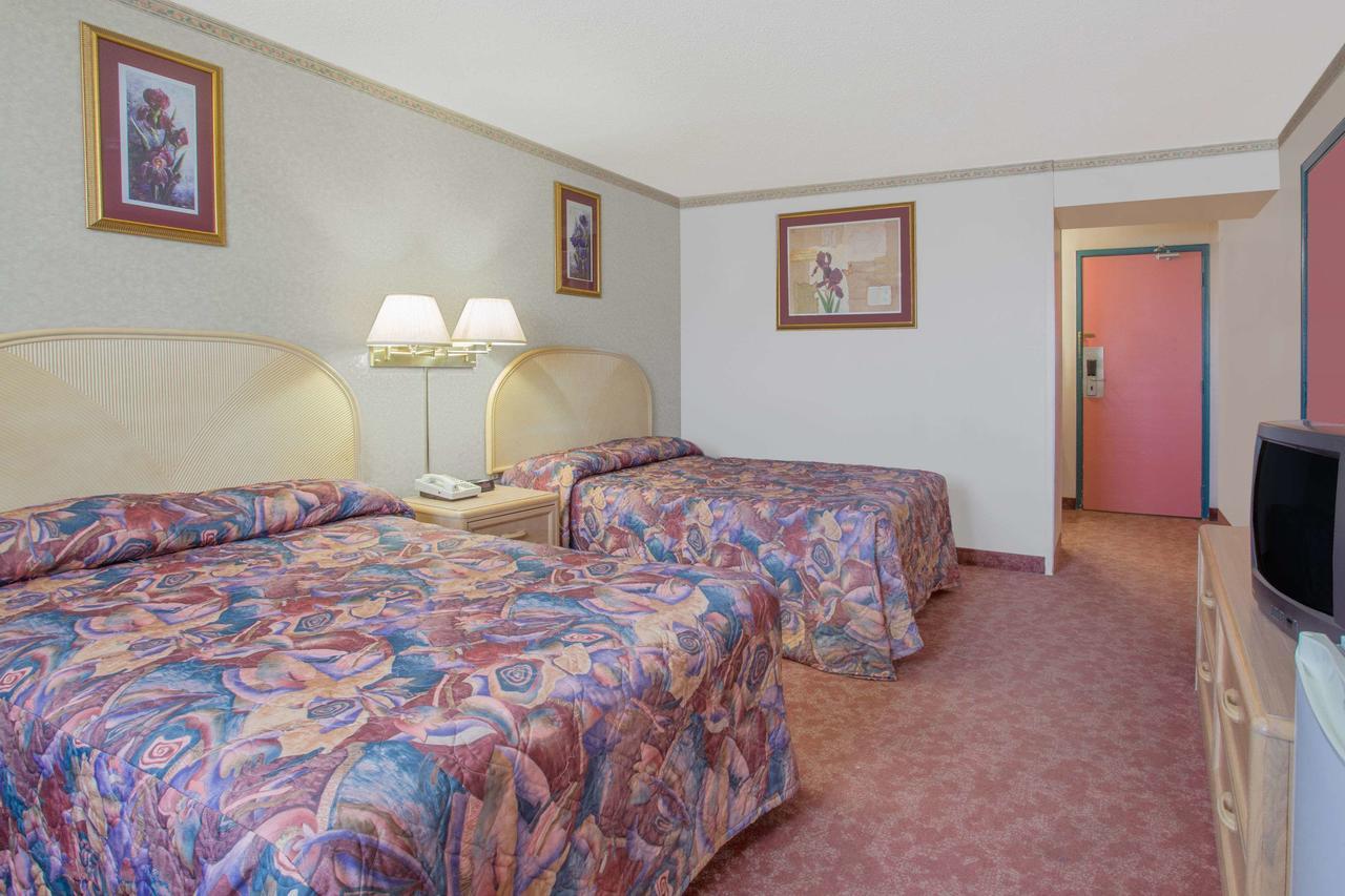 Empire Inn Брандон Экстерьер фото