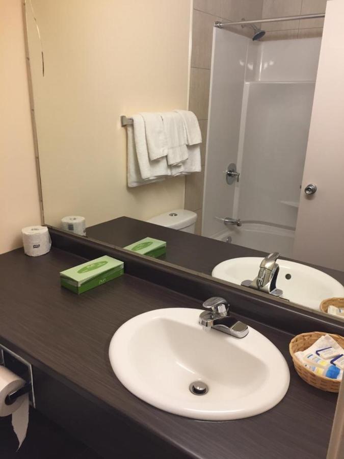 Empire Inn Брандон Экстерьер фото